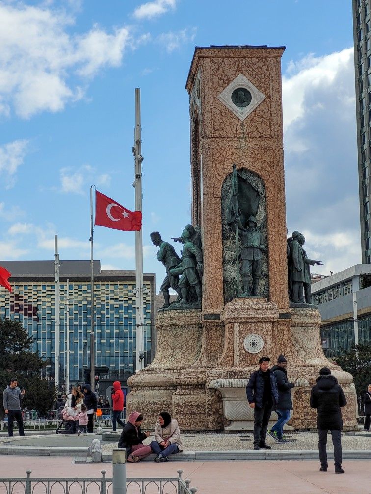 Boğaz ve İstanbul Manzaralı Tur