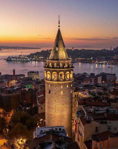 Boğaz ve İstanbul Manzaralı Tur